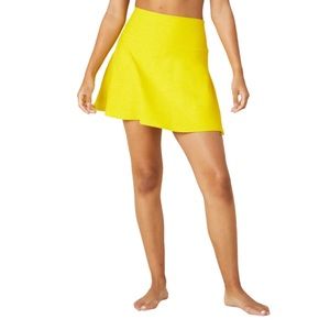 BNWT BEYOND YOGA
WOMEN'S SPACEDYE TIEBREAKER CIRCLE SKIRT